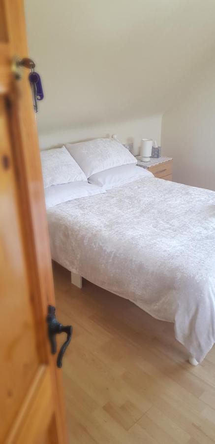 The Madden Guest House Gilford Ngoại thất bức ảnh